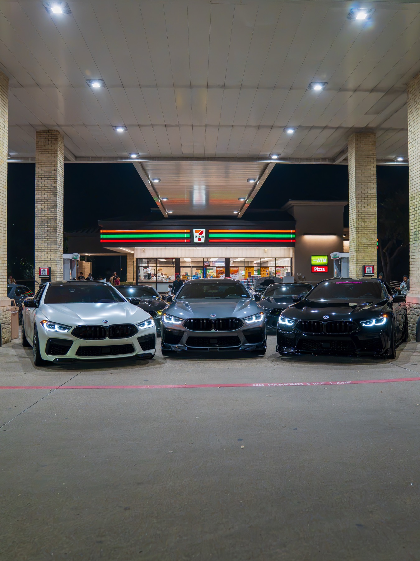 M8 lineup at a late-night DFW meet